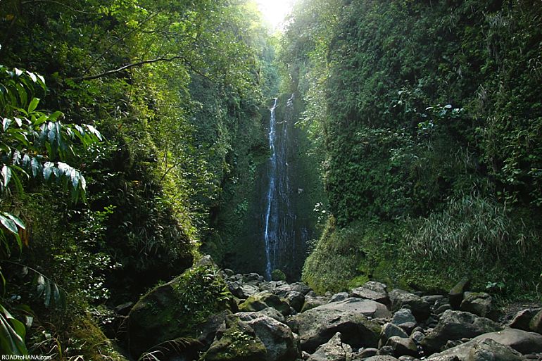 Meaningful Travel Maui Waterfall